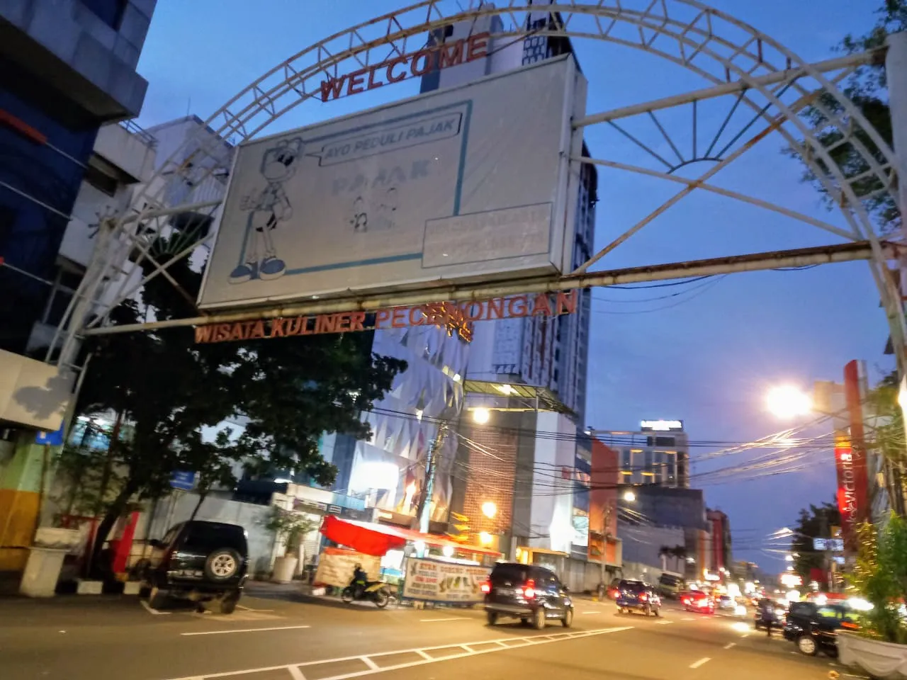 10 Spot Nongkrong Hits Jakarta Pusat, Bikin Ketagihan! 17 Pecenongan