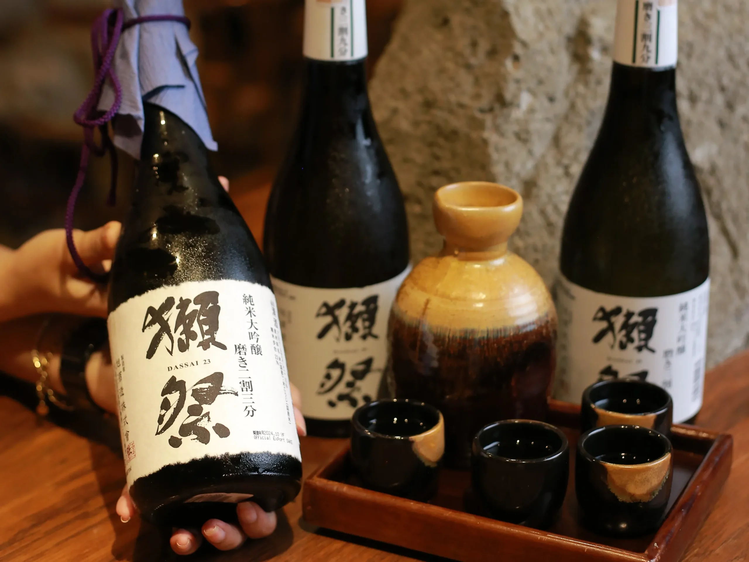 Kenali 5 Jenis Sake Jepang Ini Biar Nggak Salah Pilih! 17 Junmai Shu scaled
