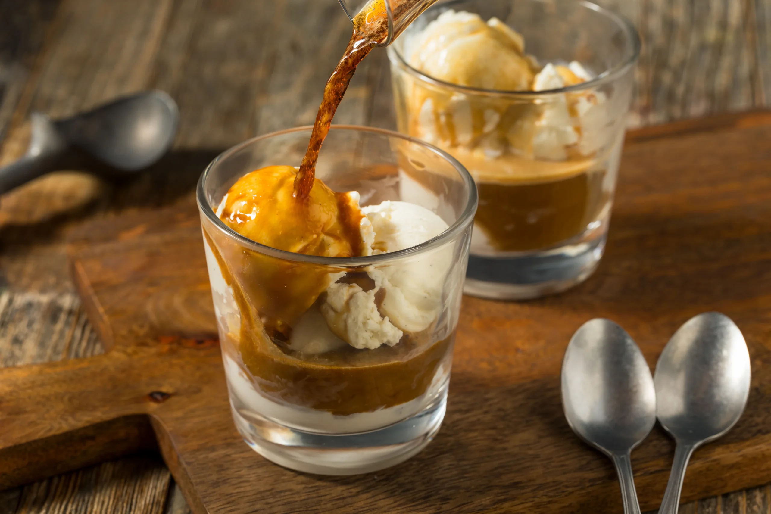 7 Menu Cafe Paling Populer dan Cerita Unik di Baliknya 17 affogato scaled